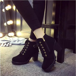 Giày boot nữ cổ ngắn da lộn năng động GBN2701