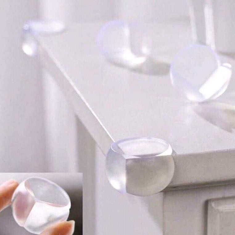 BỘ 4 BỊT GÓC BÀN SILICOL KÈM KEO DÁN GIAN HANG GIA UU DAI KHAI TRUONG 2019