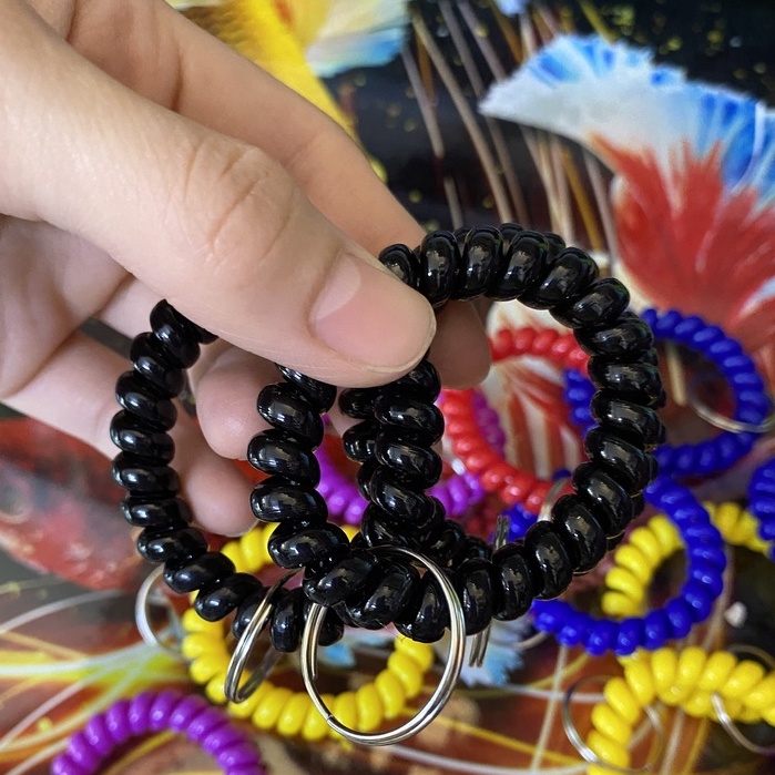 Khoen móc khóa kèm vòng lò xo nhựa