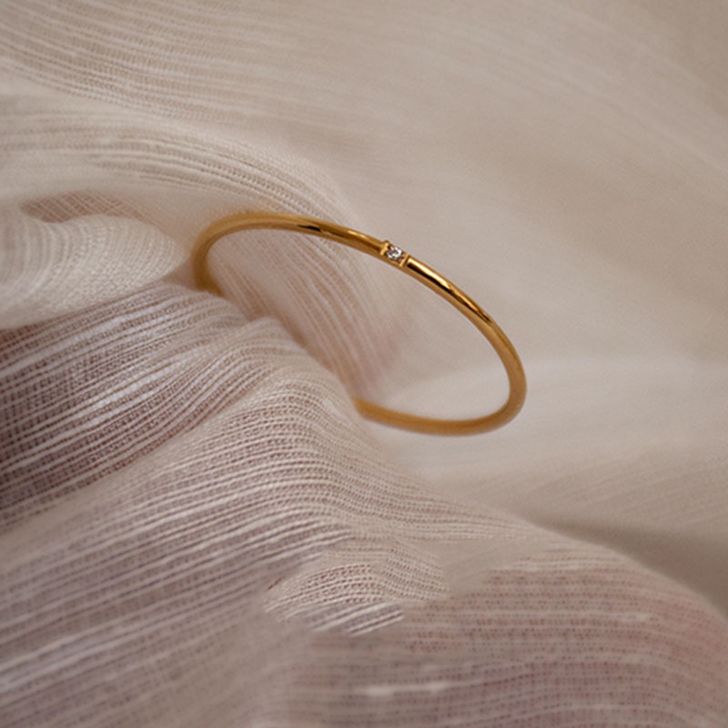 Nhẫn mảnh đeo ngón trỏ bằng thép titan đính kim cương thiết kế đơn giản phong cách Nhật Hàn cho nữ