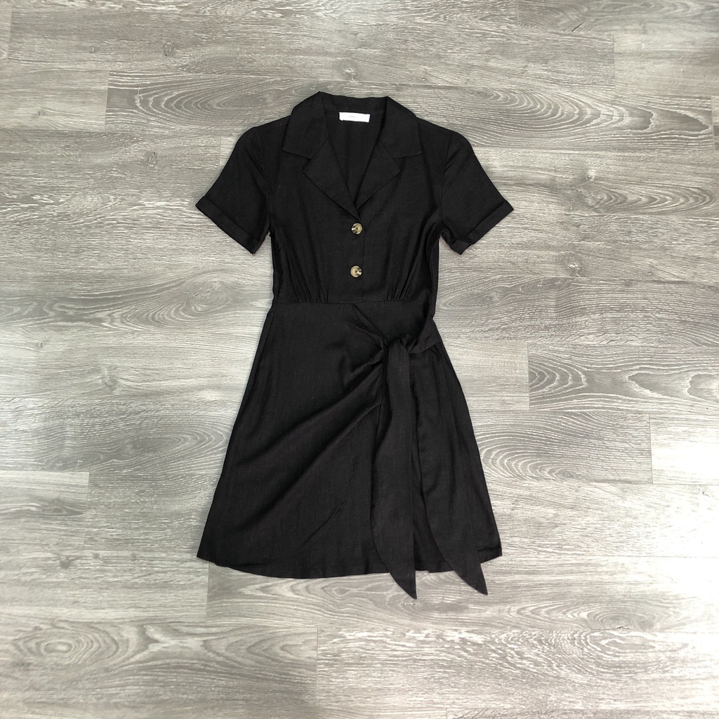 Đầm MNG 2 nút buộc eo bên 3M