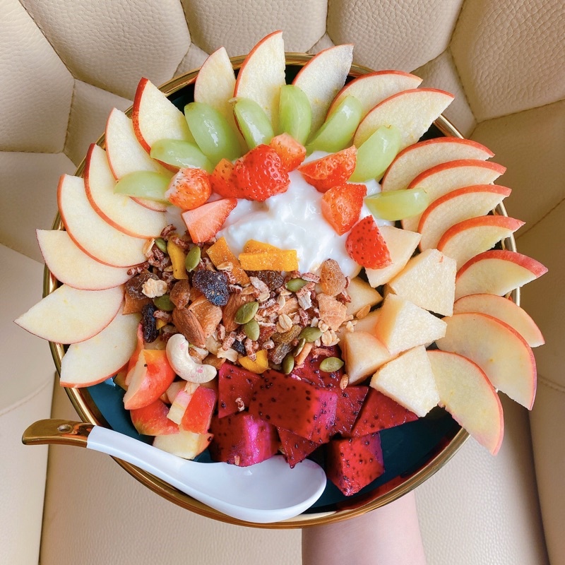 Granola siêu hạt MIN MIN 500gr - Ngũ cốc ăn kiêng mix trái cây sấy tỉ lệ yến mạch thấp