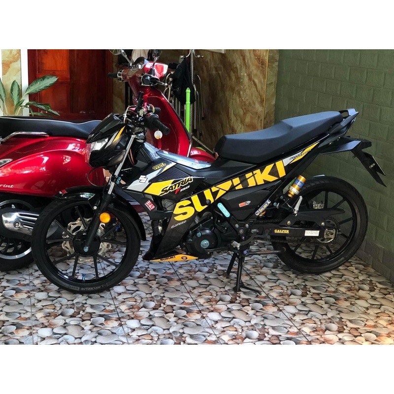 Tem rời Satria Fi chữ SUZUKI