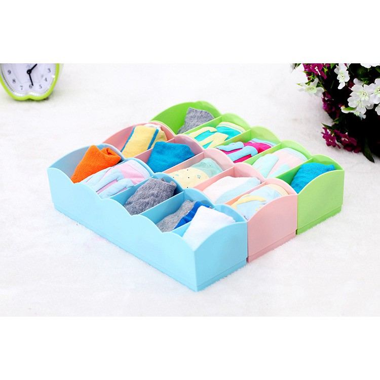 Khay Nhựa Đựng Đồ 5 Ngăn Đựng Tất Đồ Lót Khăn Mũ Đa Năng Tiện Dụng