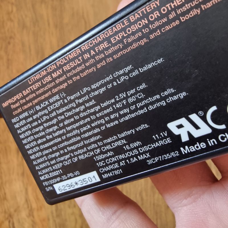 pin máy bay AR Drone2.0 pin lipo 11.1v /1500mah