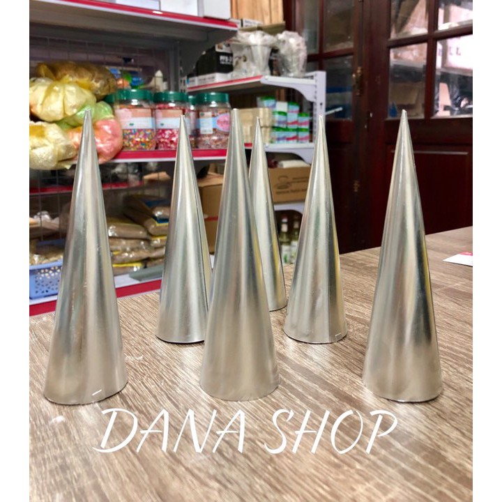 Khuôn Kem Xoắn Ốc 4*14