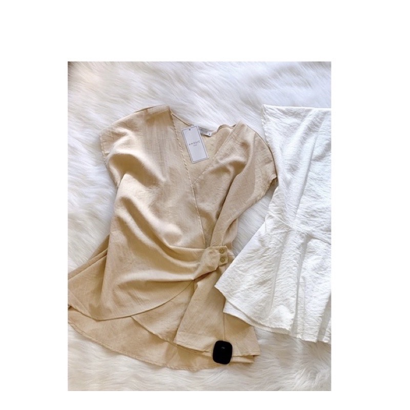 Áo đũi cổ V | BigBuy360 - bigbuy360.vn