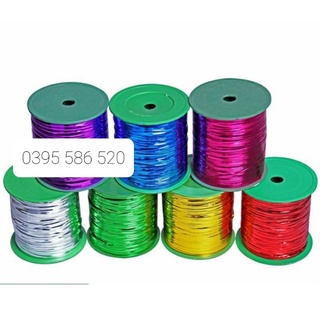 Kẽm cột nơ bó hoa.