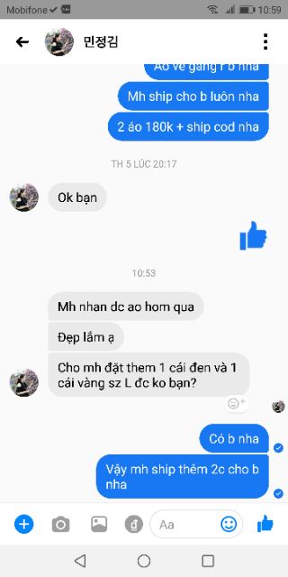 Áo thun nữ màu trơn cổ tim