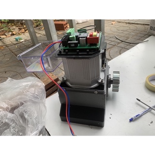 Motor cổng lùa trượt yh taiwan 600 kg chính hãng