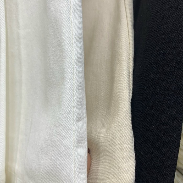 Chân váy tenis chất liệu kaki cúc giữa trẻ trung | BigBuy360 - bigbuy360.vn