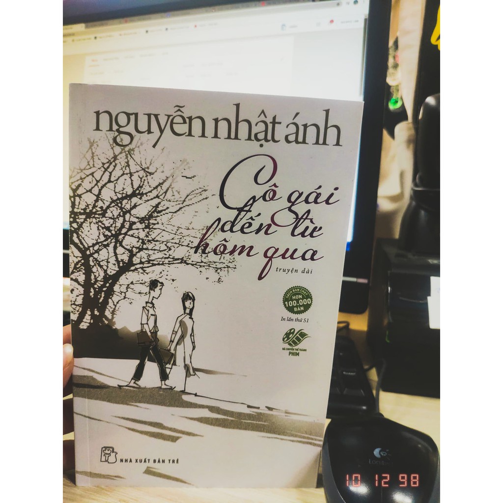 Sách - Cô Gái Đến Từ Hôm Qua - NXB Trẻ