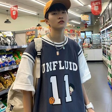 Áo tay ngắn phong cách Hong Kong thời trang độc đáo cho nam