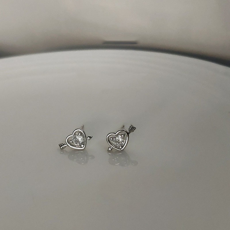 Bông Tai Đính Đá zircon Hình Trái Tim Nhỏ Nhắn Xinh Xắn