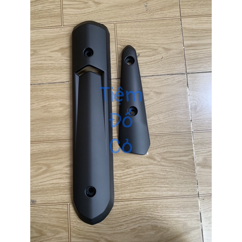 Bộ Ốp Pô Spark màu đen nhám không tem