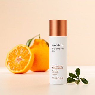 Nước hoa hồng dưỡng trắng da từ quýt tươi Innisfree Brightening Pore Skin 150ml mẫu mới nhất