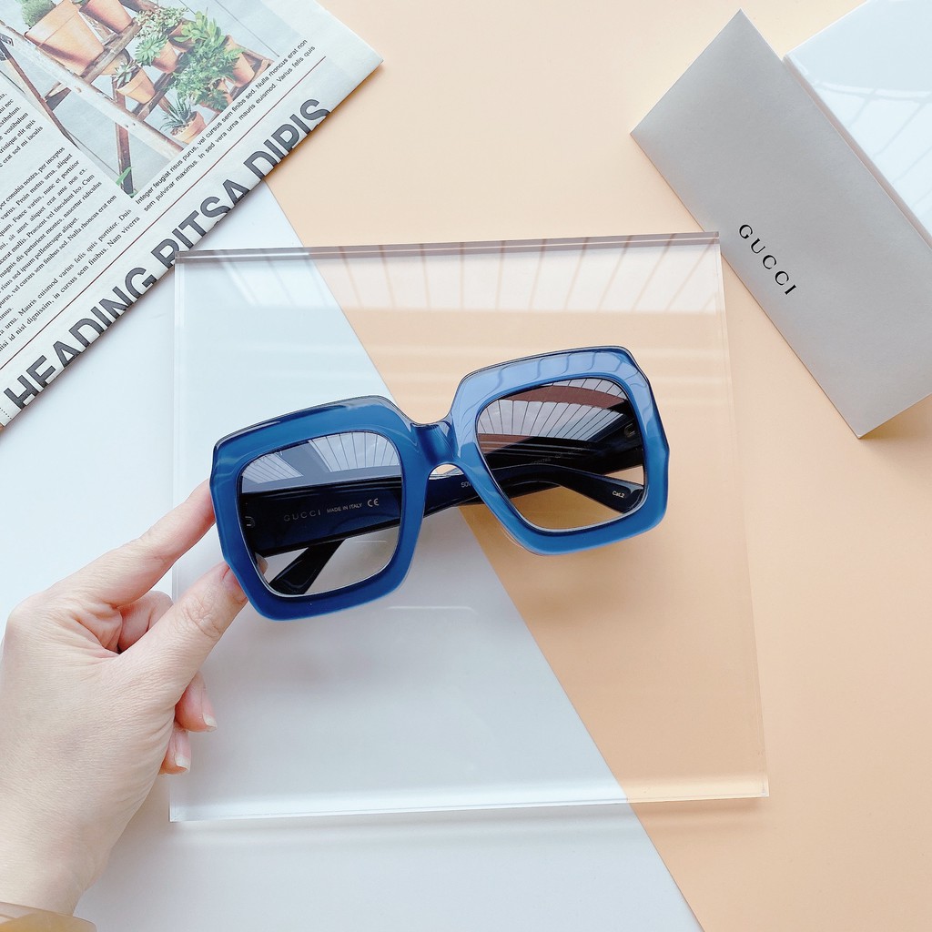 Kính mát nữ chính hãng Gucci GG0178S - mang vẻ đẹp quyến rũ - Kích thước 54/25/145 - lens blue gradient