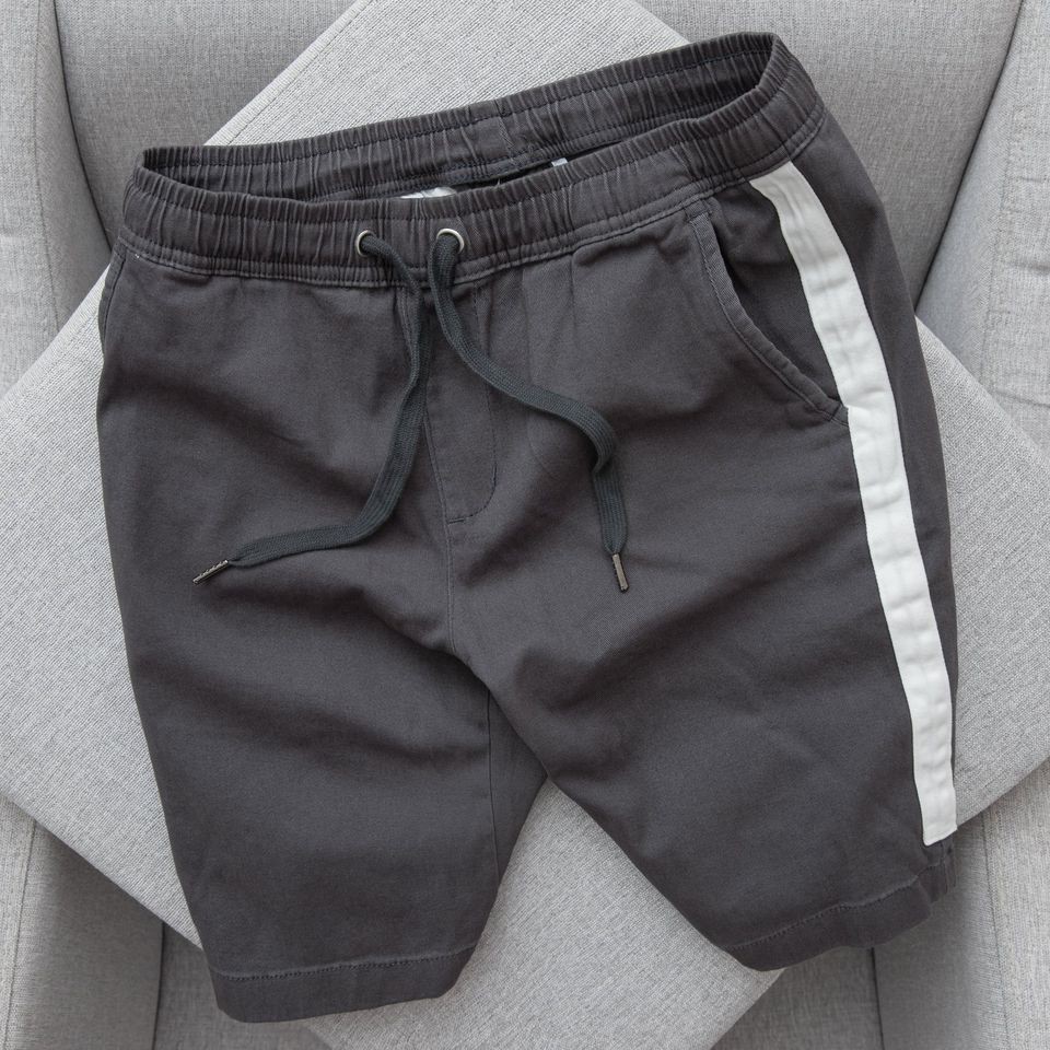Quần kaki lưng thun phối viền co giãn 4 chiều Xám đậm QKK03 - Mengo