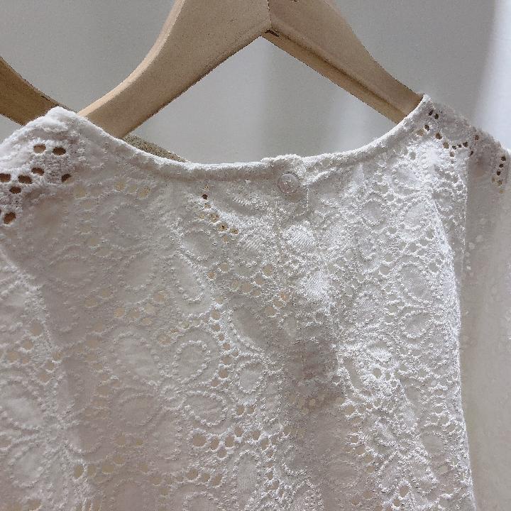 Áo tay dài phối ren thời trang quyến rũ cho nữ