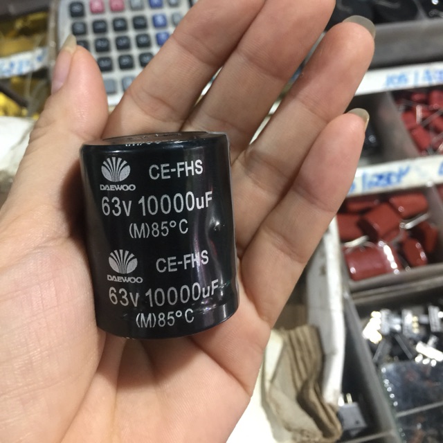 Tụ 10000M 63V DAEWOO