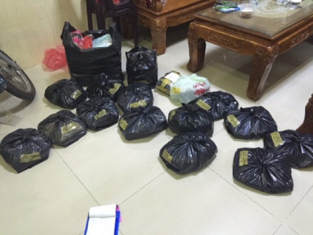 combo quần áo-sản phẩm 200 FREE SHIP | BigBuy360 - bigbuy360.vn