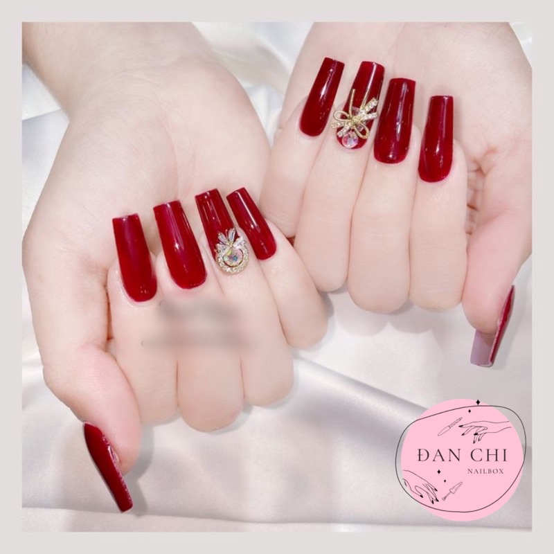 Nailbox Móng Úp Thiết Kế Sẵn Mẫu Đỏ Đính Charm