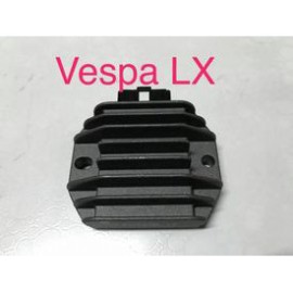 Giá Ưu Đãi Củ Sạc Piagio Cho Vespa Lx-Liberty ( Sensei-Store )