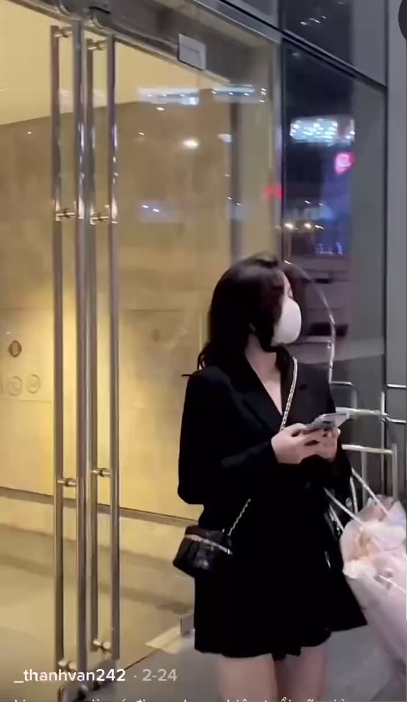 Áo blazer nữ hàng quảng châu cao cấp màu be sữa phong cách hàn quốc có đệm vai (hàng sẵn) | BigBuy360 - bigbuy360.vn