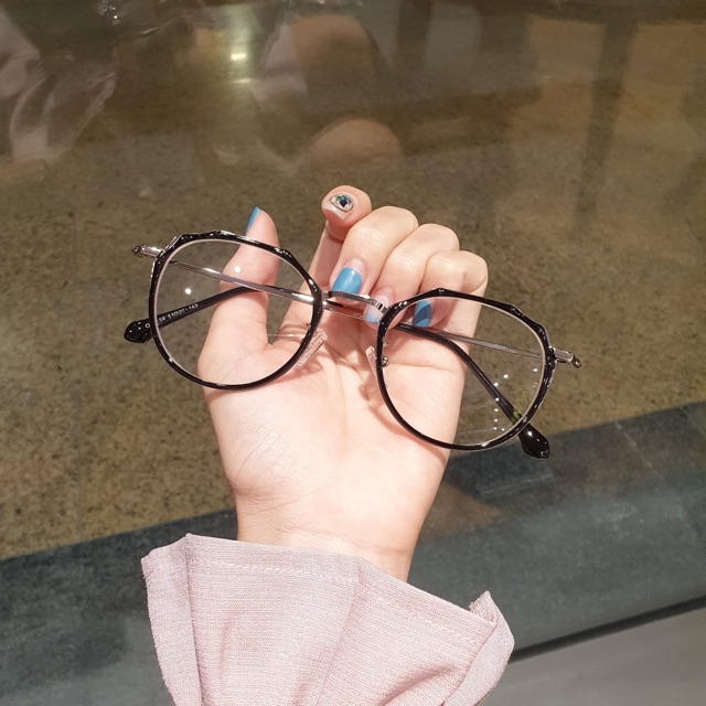 Gọng kính cận đa giác kiểu dáng độc đáo 8854 | BigBuy360 - bigbuy360.vn