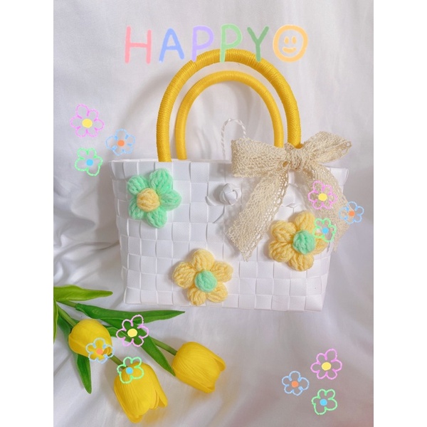 Túi xách Đan kèm hoa len xinh xắn