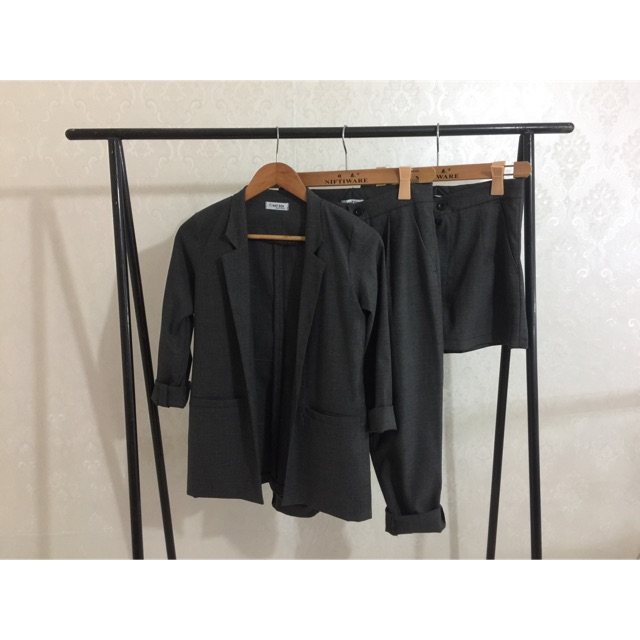 Combo blazer kẻ caro