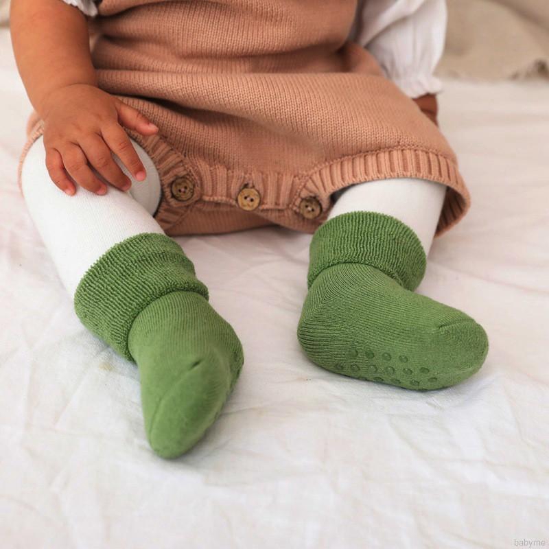 Vớ cotton màu trơn thấm mồ hôi chống trượt cho bé