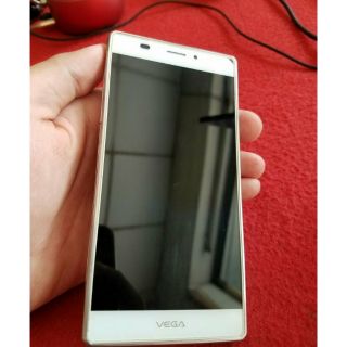 Điện thoại sky a870