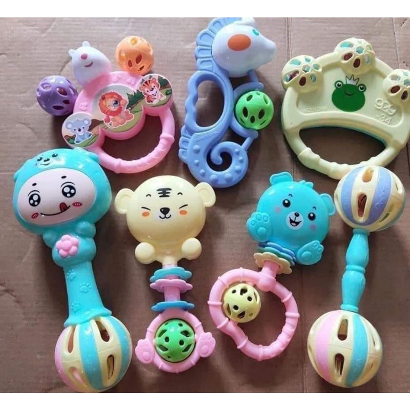 BÌNH TY BABY TOY XÚC XẮC 9 MÓN CHO BÉ