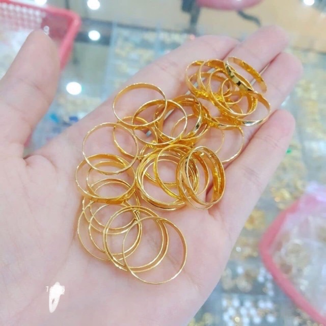 Nhẫn trơn loại 5 phân mạ vàng 24 khắc 9999