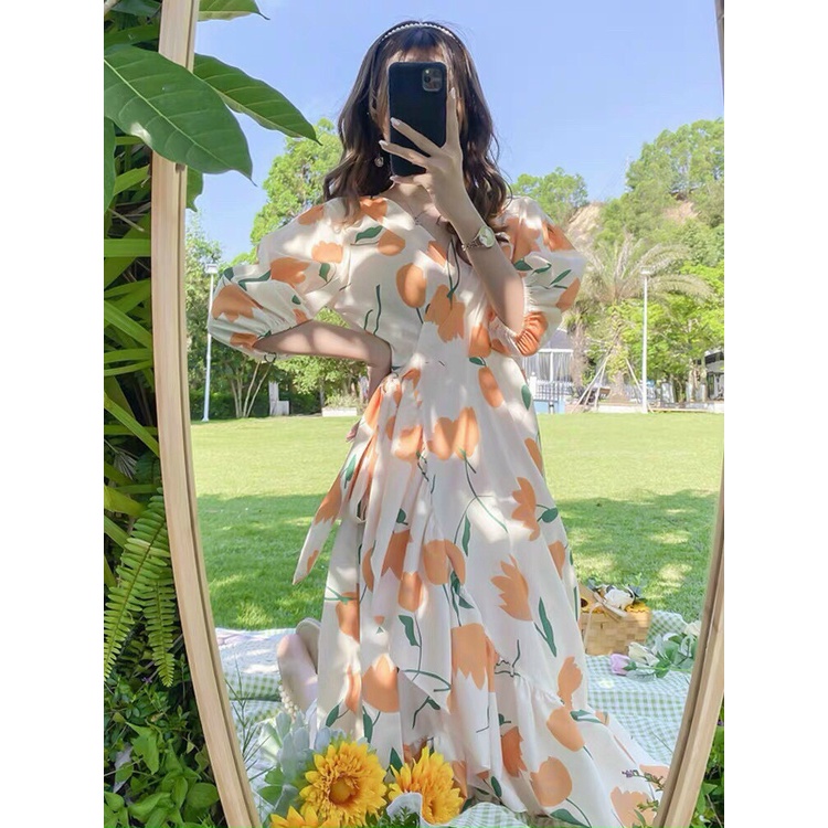 Đầm cổ chữ V họa tiết hình hoa màu cam ống tay bo chun có dây thắt eo mặc dễ chịu tôn dáng cho các tình yêu đi dạo phố