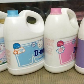 Nước giặt Dnee nhẹ dịu cho bé và cả gia đình