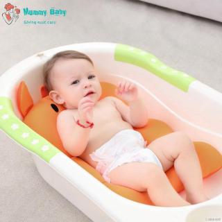 Tấm đệm bơm hơi lót thau tắm chống trượt thoải mái cho trẻ em