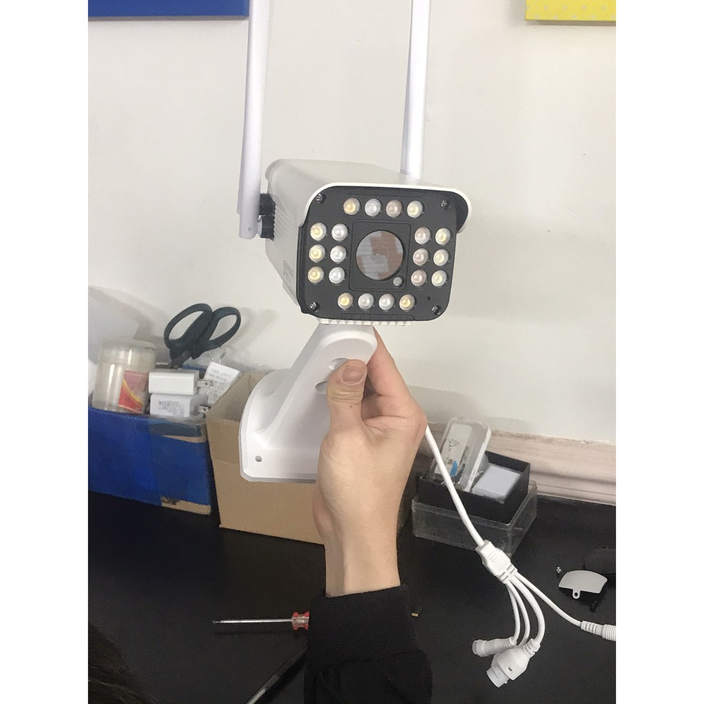 Camera Wifi Yoosee 3.0 Mpx Ngoài Trời Xoay 360° 4 râu Xem đêm có màu- đàm thoại 2 chiều - Bảo Hành 2 Năm | BigBuy360 - bigbuy360.vn