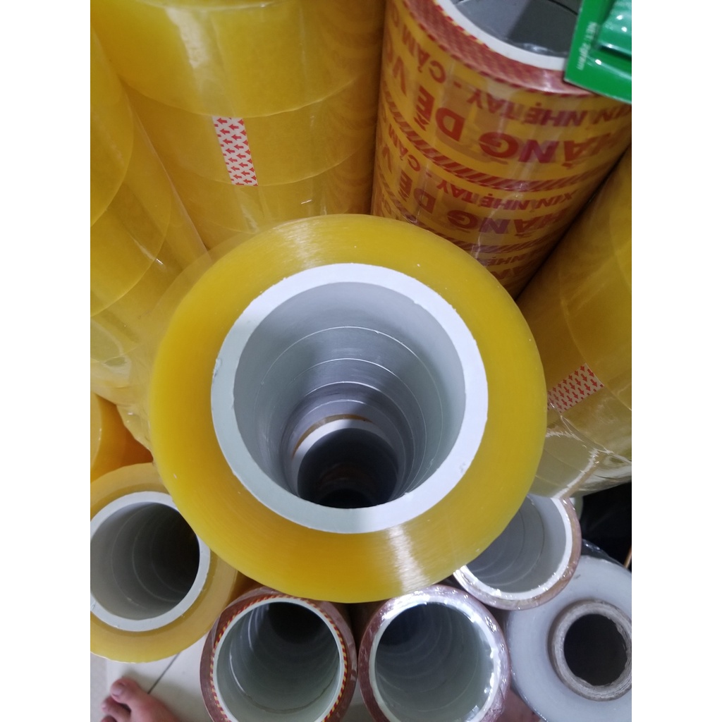 Băng dính loại 1kg 0.5kg lõi nhựa 2.4mm, băng dính đóng hàng, băng dính hàng dễ vỡ xin nhẹ tay