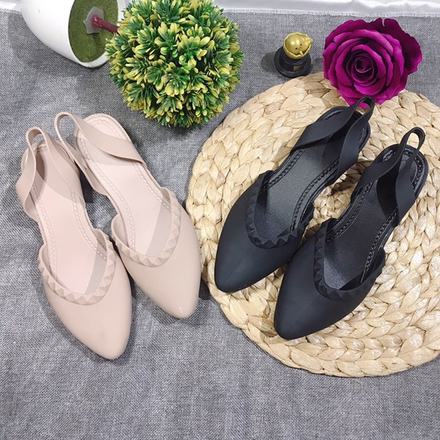 [Kho sỉ Giày Quảng Châu] Giày búp bê cao su Hở Gót viền đinh tiện lợi gót cao 4p tôn dáng -Kèm ảnh thật video | BigBuy360 - bigbuy360.vn