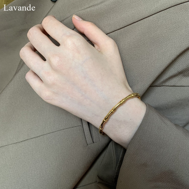 Vòng Tay Thép Titan Không Phai Màu Phong Cách Retro 65XP