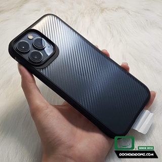 Ốp lưng iphone 13 pro max likgus carbon