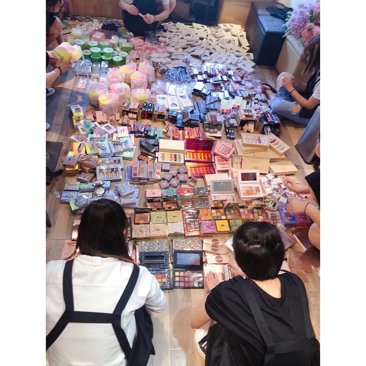 Bộ Dụng Cụ Trang Điểm Đa Năng Tiện Dụng