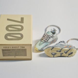 Móc Khóa Giày Mini - Yeezy Boost 700