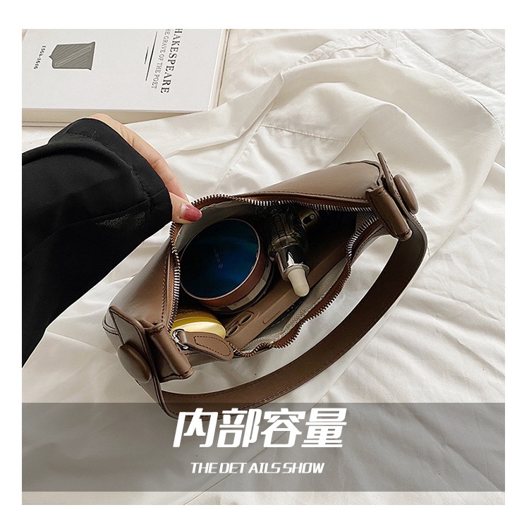 Túi xách đeo chéo JASMIN NOIR 22BL07108 bằng da PU hình bán nguyệt đơn giản thời trang cho nữ