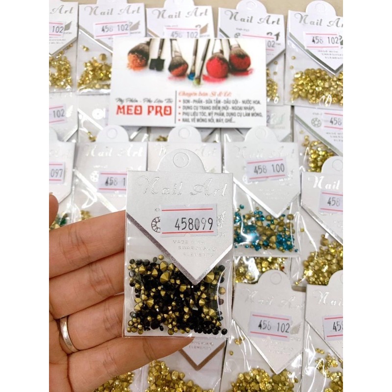 Đá chân nhọn mix size trang trí móng tay chân
