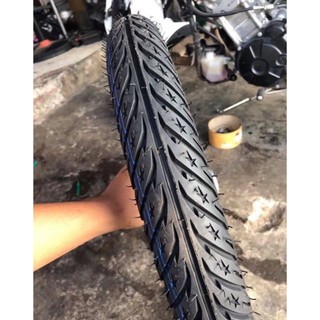1 cặp Vỏ Camel gai ngôi sao (2.25+2.50)