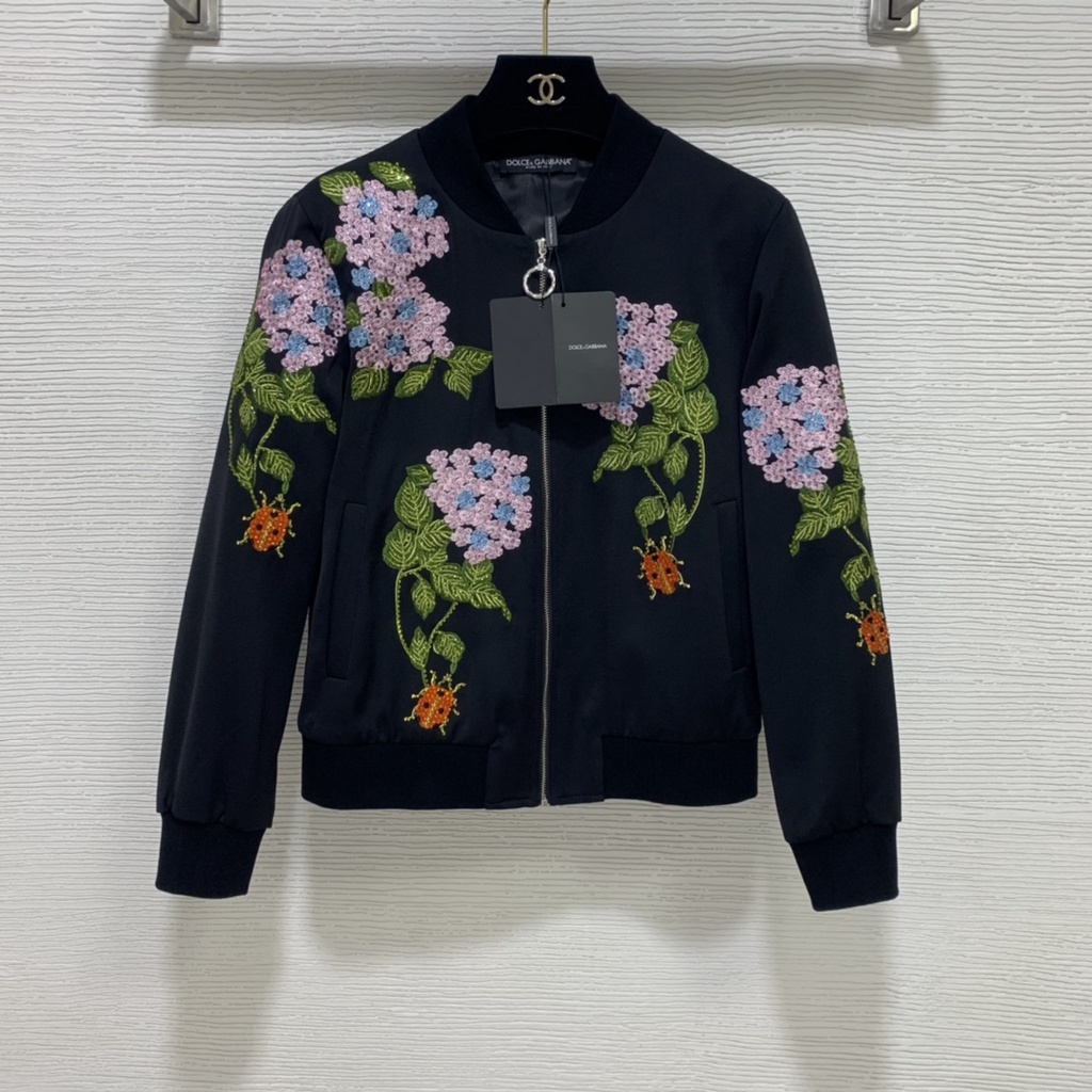 Áo khoác nữ thời trang cao cấp Dolce&Gabbana D&G kiểu dáng trẻ trung