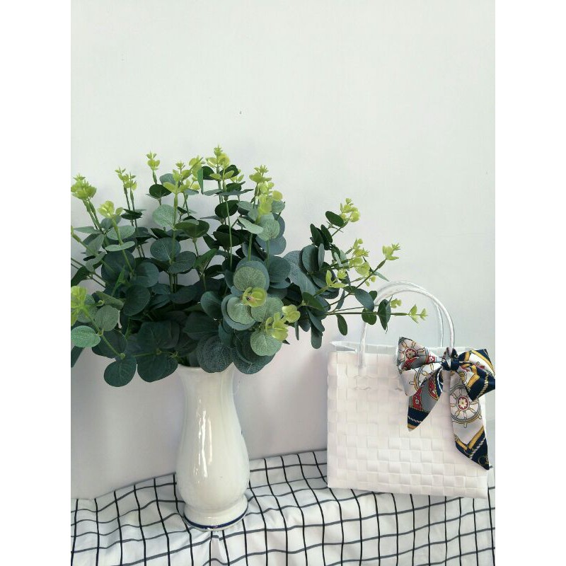 Giỏ đan dây nhựa